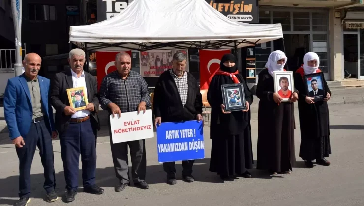 Muş’ta Aileler, PKK’dan Çocuklarını Kurtarmak İçin Eylem Yapıyor